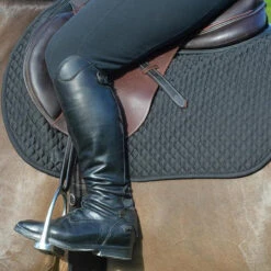 Equifit Essential Square Pad -Equestrian Gear Shop 41207 EquiFit Essential.Square.Pad Black3