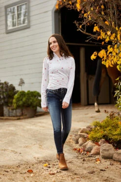 Ariat Women's Wexford Waterproof Boot 13 Ariat Women's Wexford Waterproof Boot -Equestrian Gear Shop CopyofS21 WMS ENGL SHP Perform LaCunha EU Shot02 3175