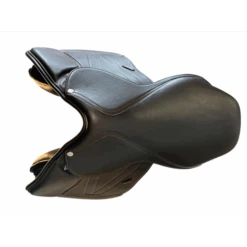 Royal Highness Emile Double Leather Close Contact Saddle -Equestrian Gear Shop EMILE 3 700x700 1