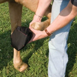 Hoof Wraps Bandage -Equestrian Gear Shop HWB MacKinnon Hoof.Wraps .Bandage4