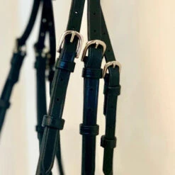 Halter Ego Highland Rolled Leather Anatomical Snaffle Bridle -Equestrian Gear Shop Halter.Ego Highland.Rolled.Leather.Anatomical.Snaffle.Bridle 3