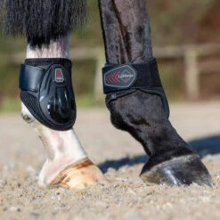 LeMieux Derby ProJump Fetlock Boot -Equestrian Gear Shop IT03921 LeMieux.Derby .ProJump.Fetlock.Boot Black Lifestyle